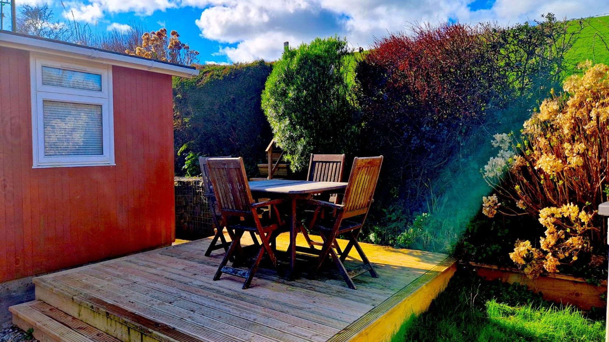 Wales Coastal Holidays Carmarthen Exterior photo